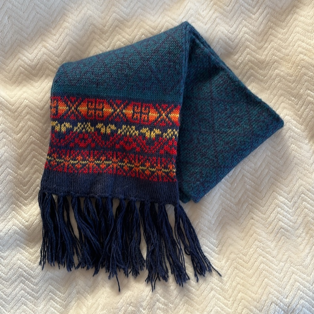L.A.M. 100% Alpaca Navy Teal Scarf